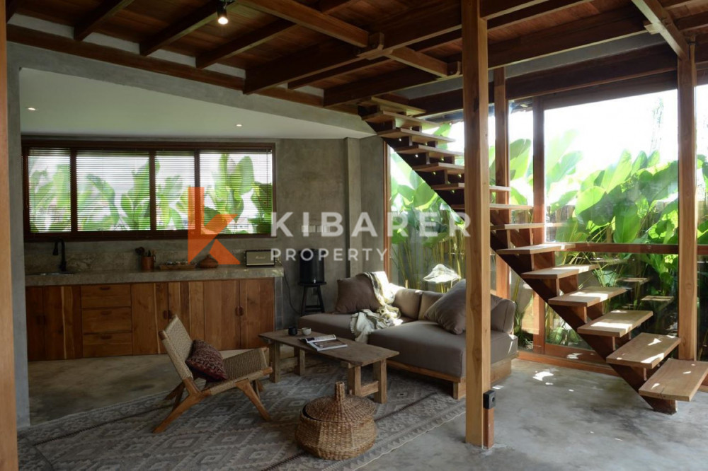 Wooden Two Bedroom Enclosed Living Villa in Cemagi — image 3