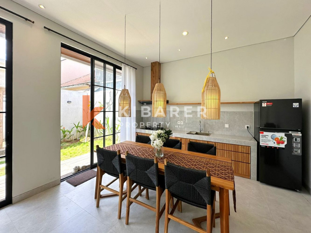 Three Bedrooms Enclosed Living Villa in Jimbaran — image 3
