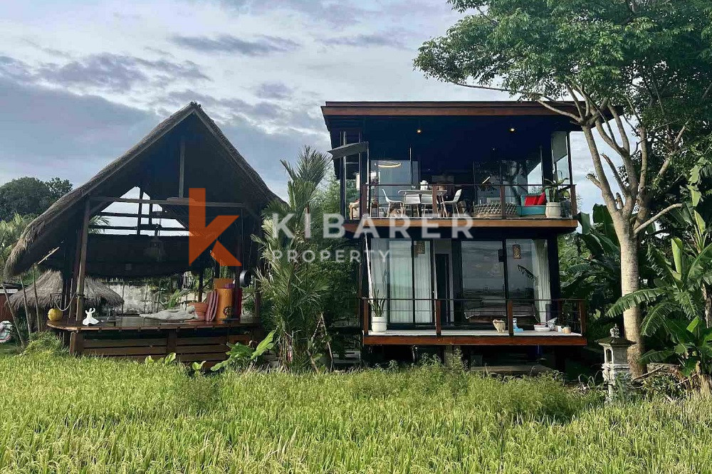 Beautiful Quiet Two-Bedroom Enclosed Living Room Villa in Seseh — image 2