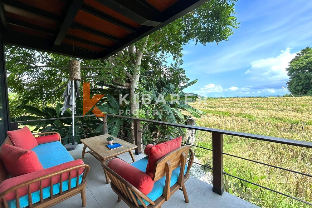 Beautiful Quiet Two-Bedroom Enclosed Living Room Villa in Seseh — image 7