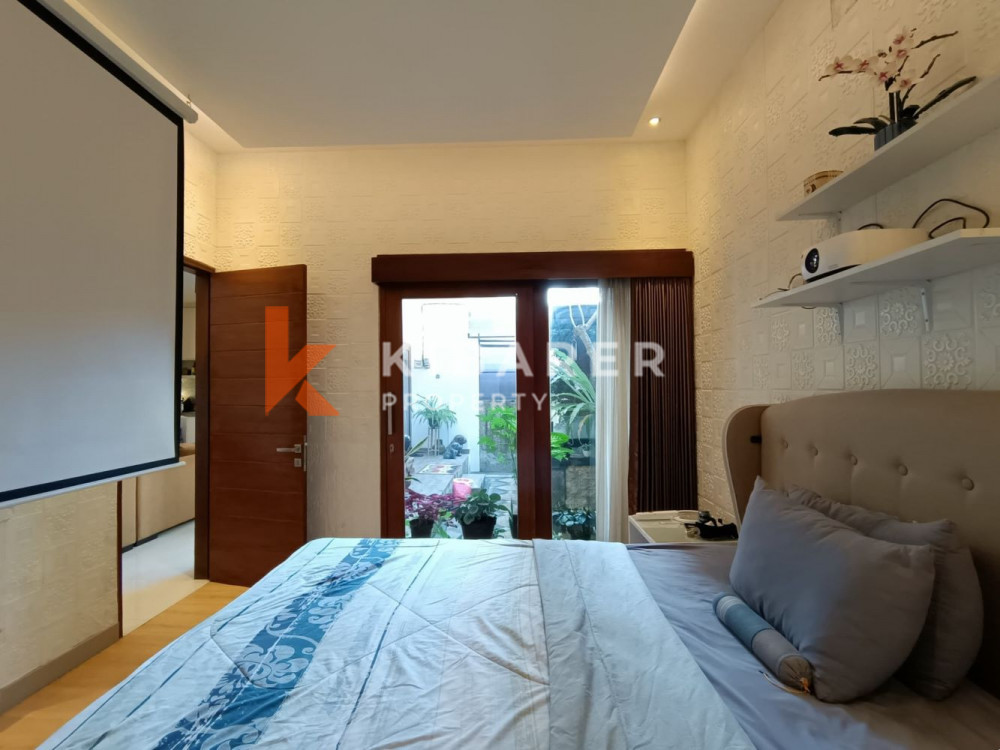 Three Bedroom Enclosed Living House in Denpasar — image 7