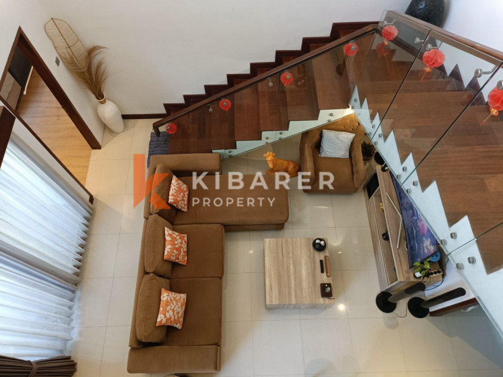 Three Bedroom Enclosed Living House in Denpasar — image 3