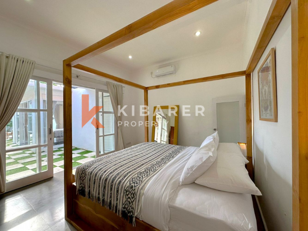 3-Bedroom Villa with Enclosed Living Area — image 13