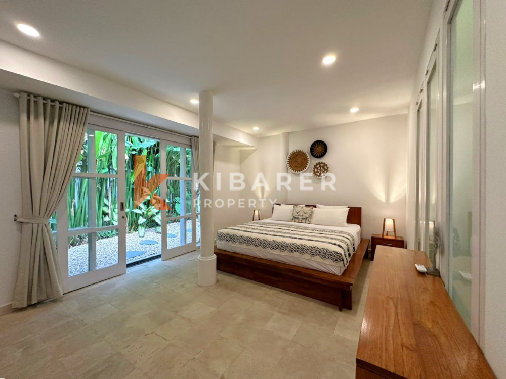 3-Bedroom Villa with Enclosed Living Area — image 16