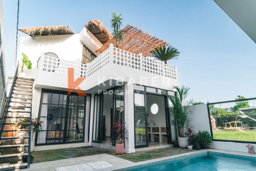 Three Bedroom Villas with Rooftop in Canggu — image 1