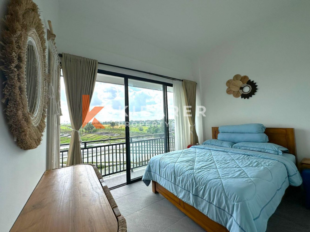 Three Bedrooms Enclosed Living Villa in Munggu — image 8