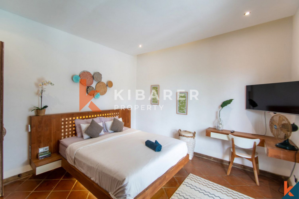 Four Bedroom Enclosed Living Villa in Kerobokan — image 13