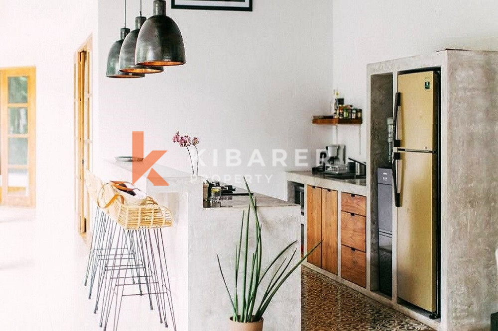 Beautiful Five-Bedroom Enclosed Living Room Villa Located in the Tranquility of Umalas — image 9