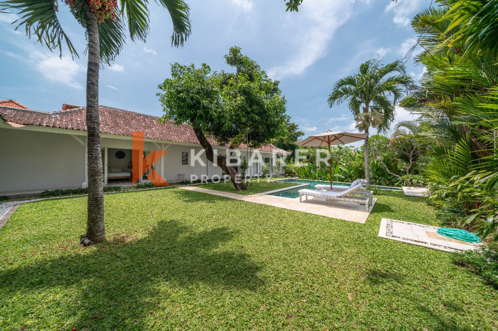 Five-bedroom Indonesian Style Villa for Rent in Canggu — image 3
