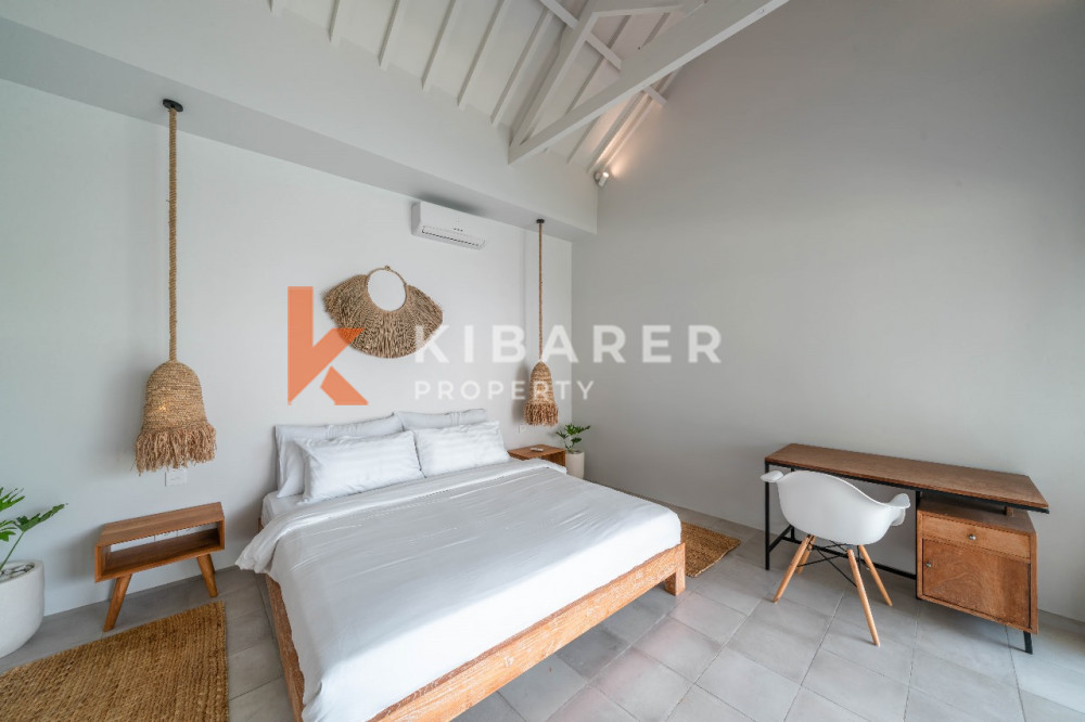 Five-bedroom Indonesian Style Villa for Rent in Canggu — image 18