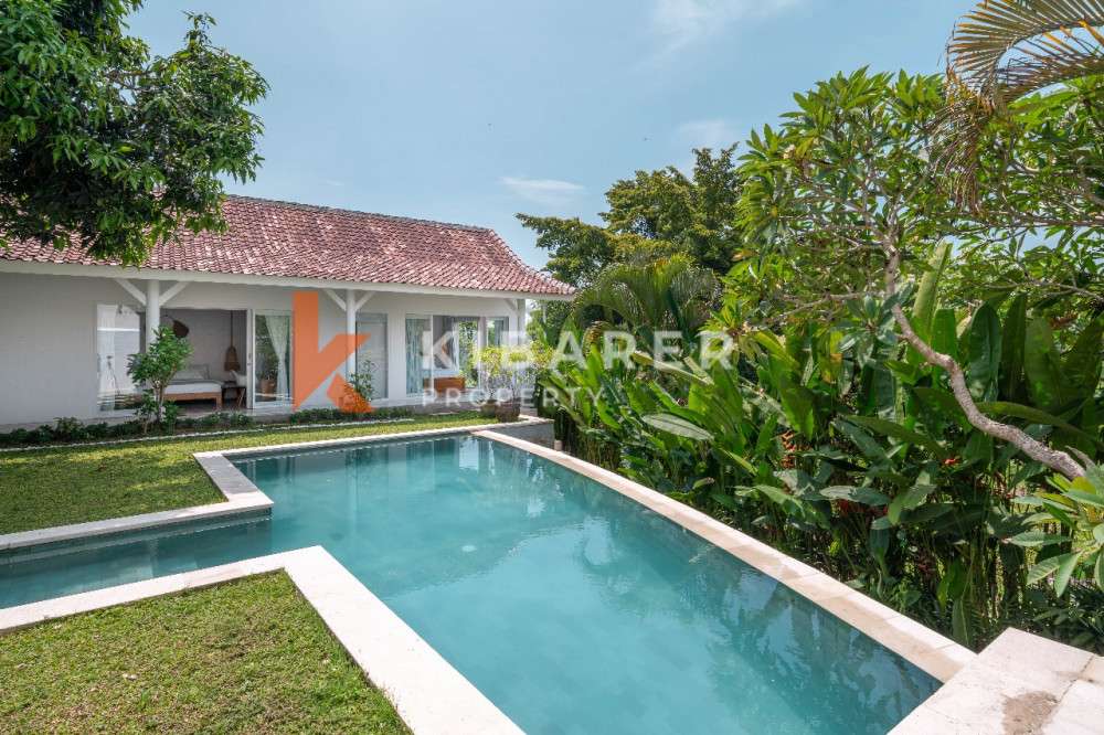 Five-bedroom Indonesian Style Villa for Rent in Canggu — image 4