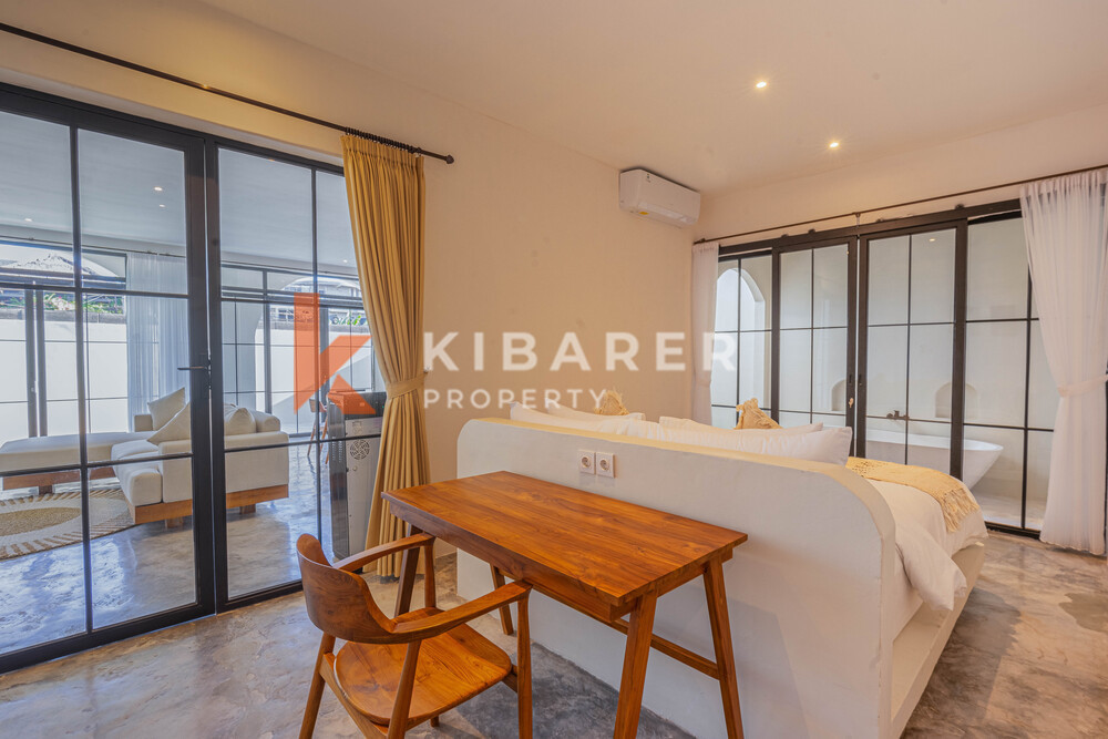 Captivating Three Bedroom Enclosed Living Tropical Villa in Canggu — image 18