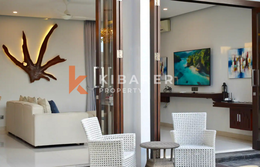 Villa with Sea View for Rent in Ungasan — image 4