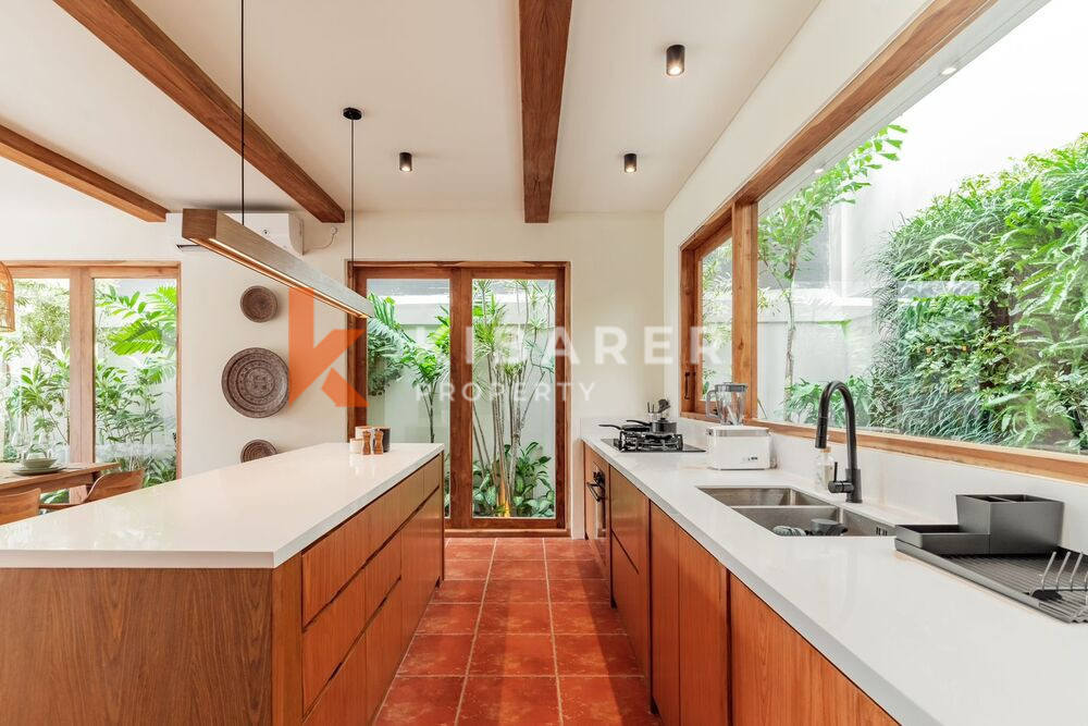 Charming Three Bedroom Enclosed Living Scandi Chic Villa in Canggu — image 9