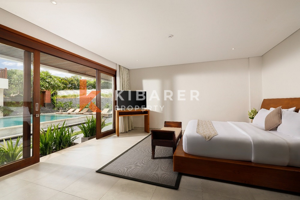 Luxury Rustic Charm Six-Bedroom Enclosed Living Room Villa Situated in Canggu — image 10