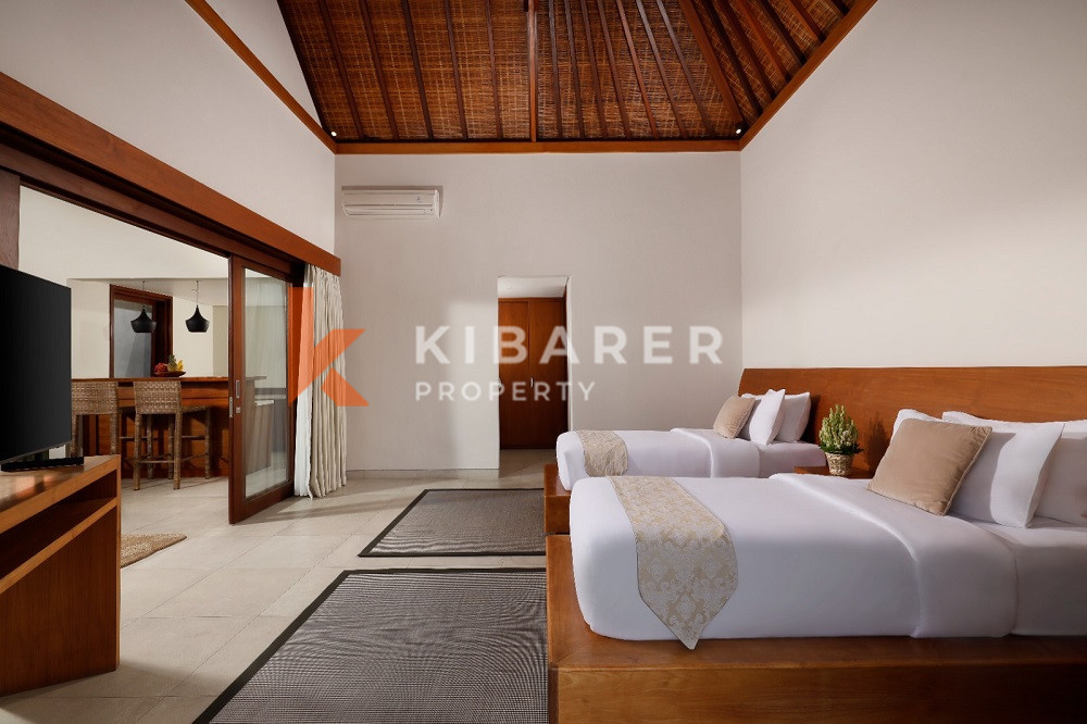 Luxury Rustic Charm Six-Bedroom Enclosed Living Room Villa Situated in Canggu — image 11