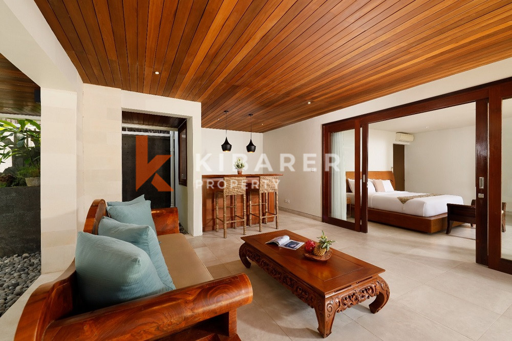Luxury Rustic Charm Six-Bedroom Enclosed Living Room Villa Situated in Canggu — image 19