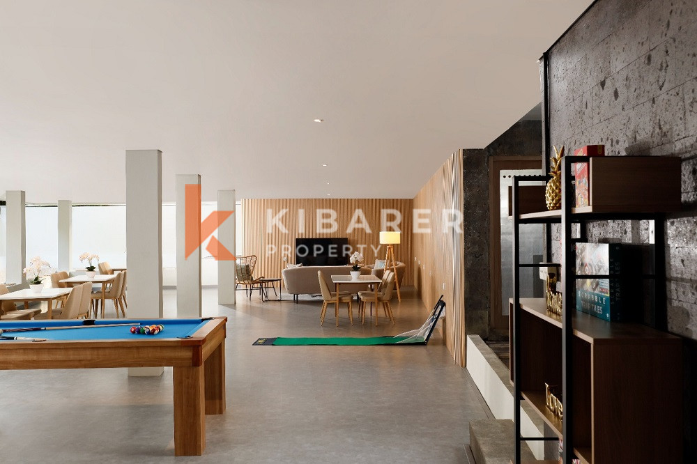 Spacious Luxury Rustic Charm Nine-Bedroom Enclosed Living Room Villa Situated in Canggu — image 5