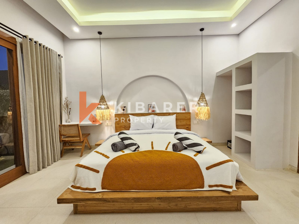 Two-Bedroom Villa with Enclosed Living Area in Canggu — image 17