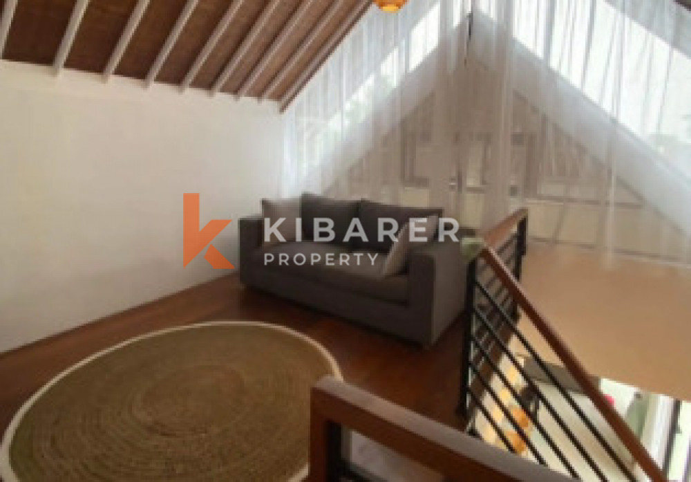 Three-bedroom With Enclosed Living Villa in Balangan — image 10