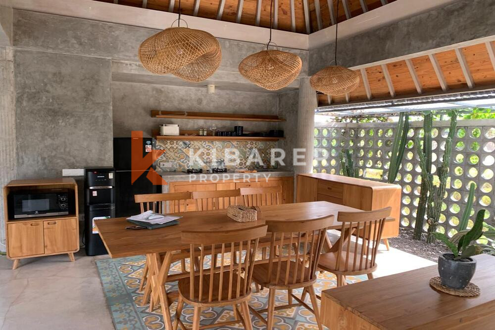 Charming Three-Bedroom Industrial Open Living Room Villa in Canggu — image 15