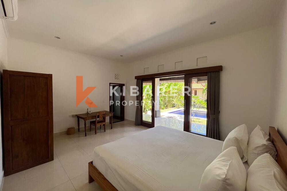 Beautiful Classic Two-Bedroom Closed Living Room Villa in Tegal Cupek — image 10