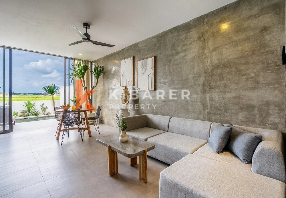 Modern Fully Furnished One-Bedroom Loft Enclosed Living in Pererenan Area — image 5