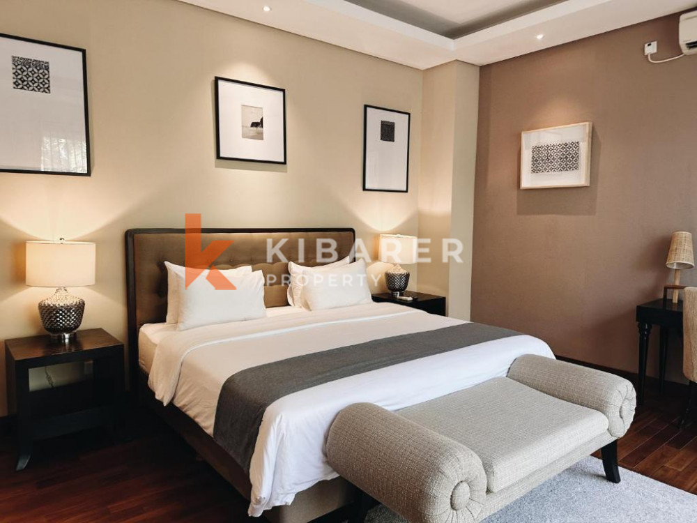 Two-Bedroom Villa with Enclosed Living Room in New Kuta Golf — image 13