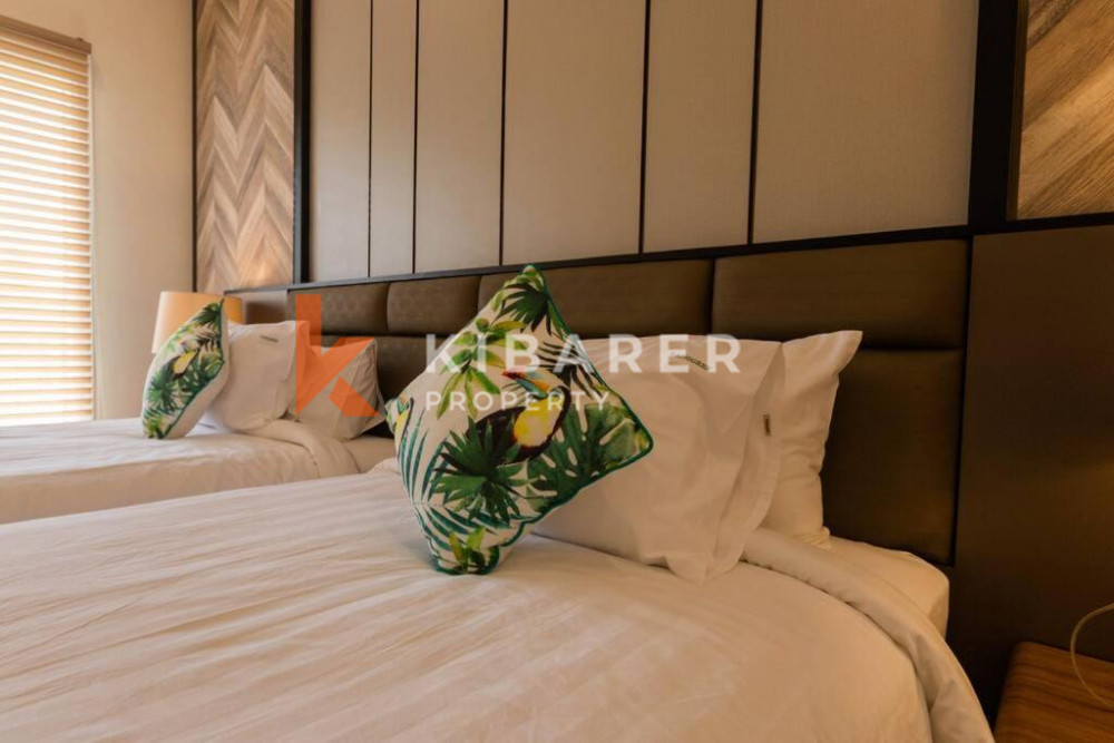 Five-bedroom Villa in New Kuta Golf — image 19