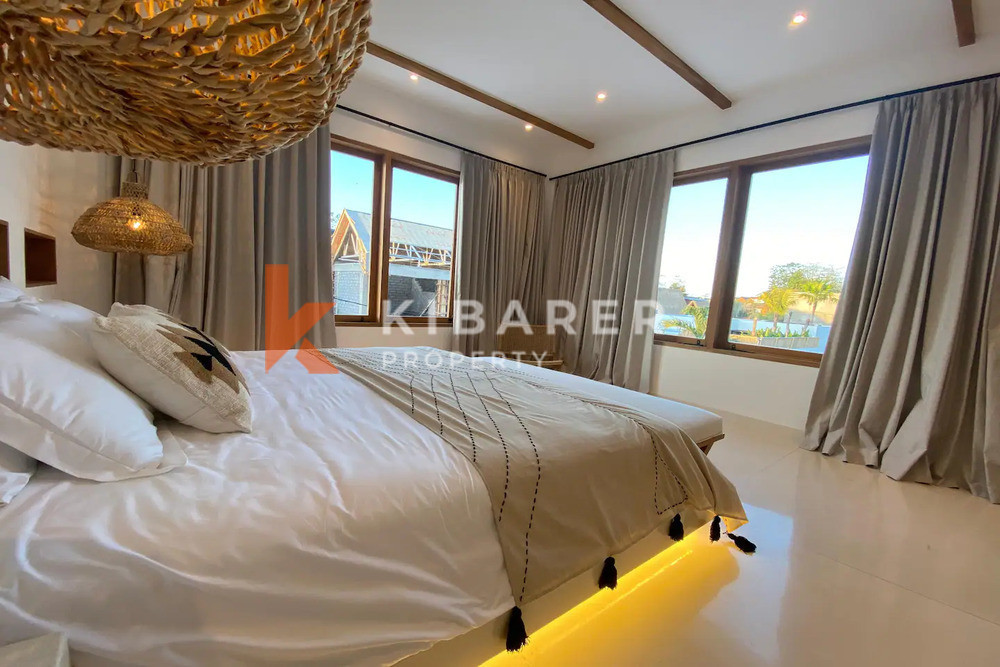 Beautifully Designed Four-Bedroom Villa with Enclosed Space in Bingin — image 19