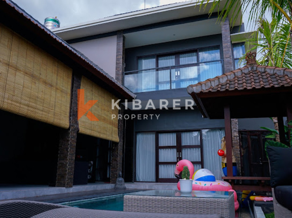 Gorgeous Three Bedroom Enclosed Living Room Villa Situated in Pererenan — image 2
