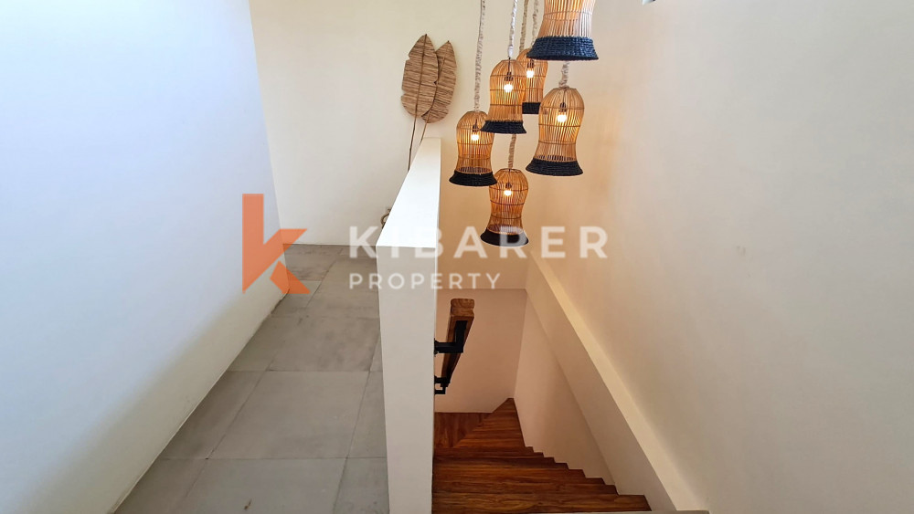 Newly Renovated Three Bedroom Enclosed Living Room Villa in Berawa — image 19