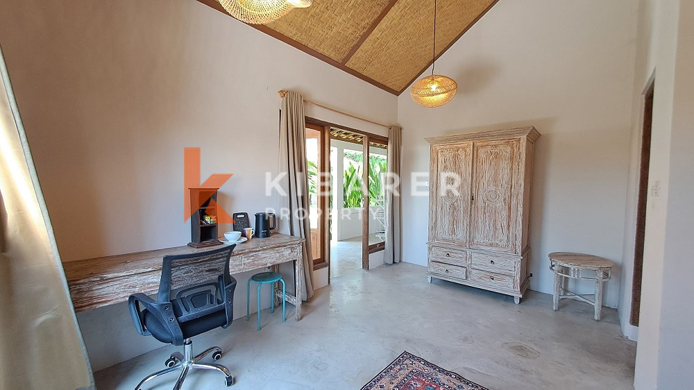 Spacious Fully Furnished Three Bedroom Villa with Open Living Room Located in the Edge of Canggu — image 11