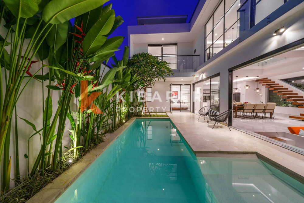 Luxurious Three-Bedroom Villa in Kerobokan — image 2