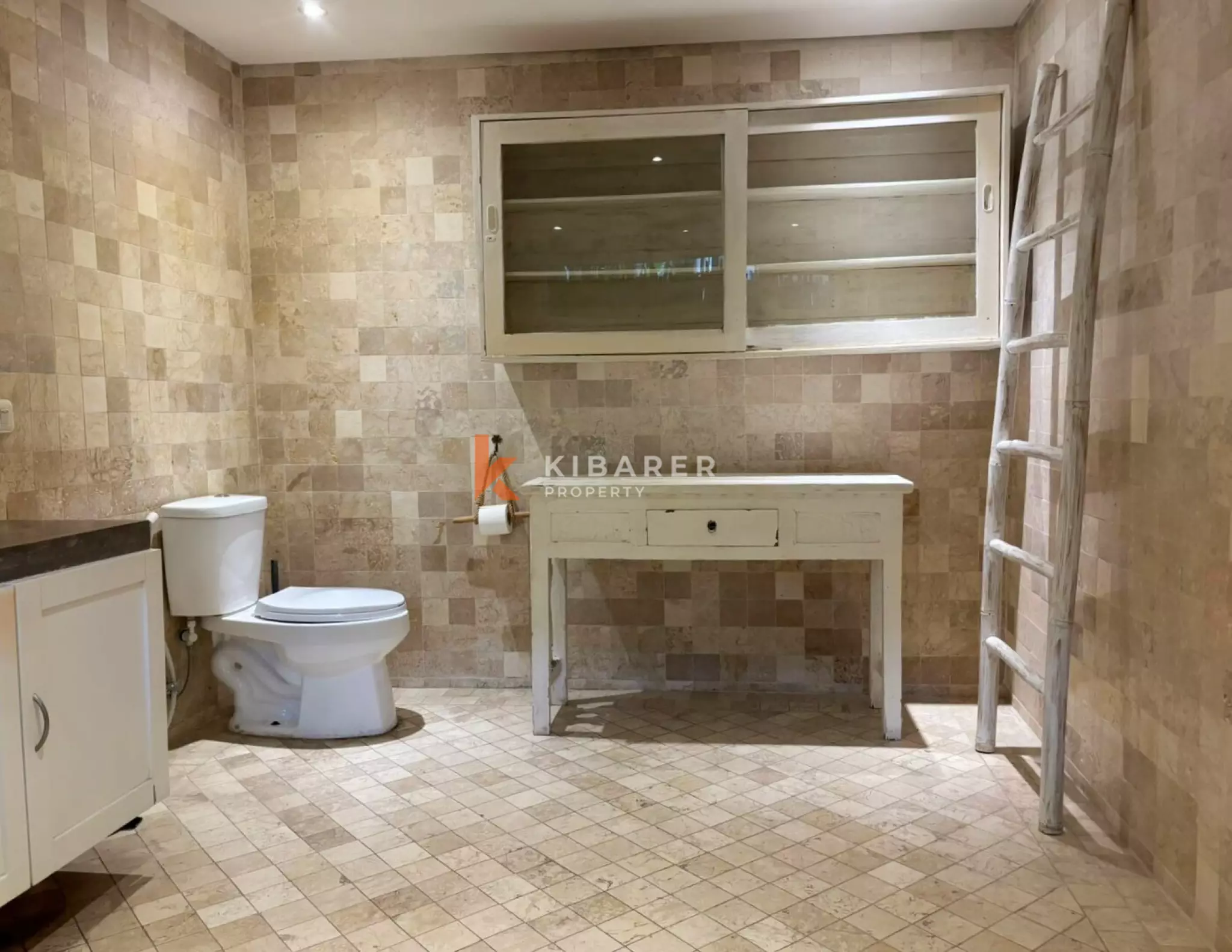 Four Bedroom Villa Perfect for Family Living in Berawa — image 12
