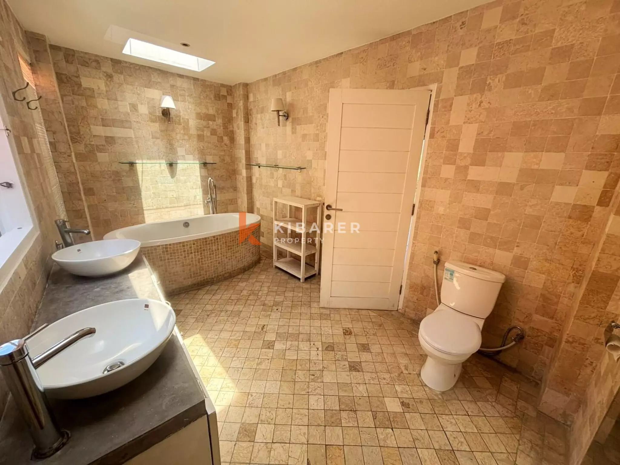 Four Bedroom Villa Perfect for Family Living in Berawa — image 8