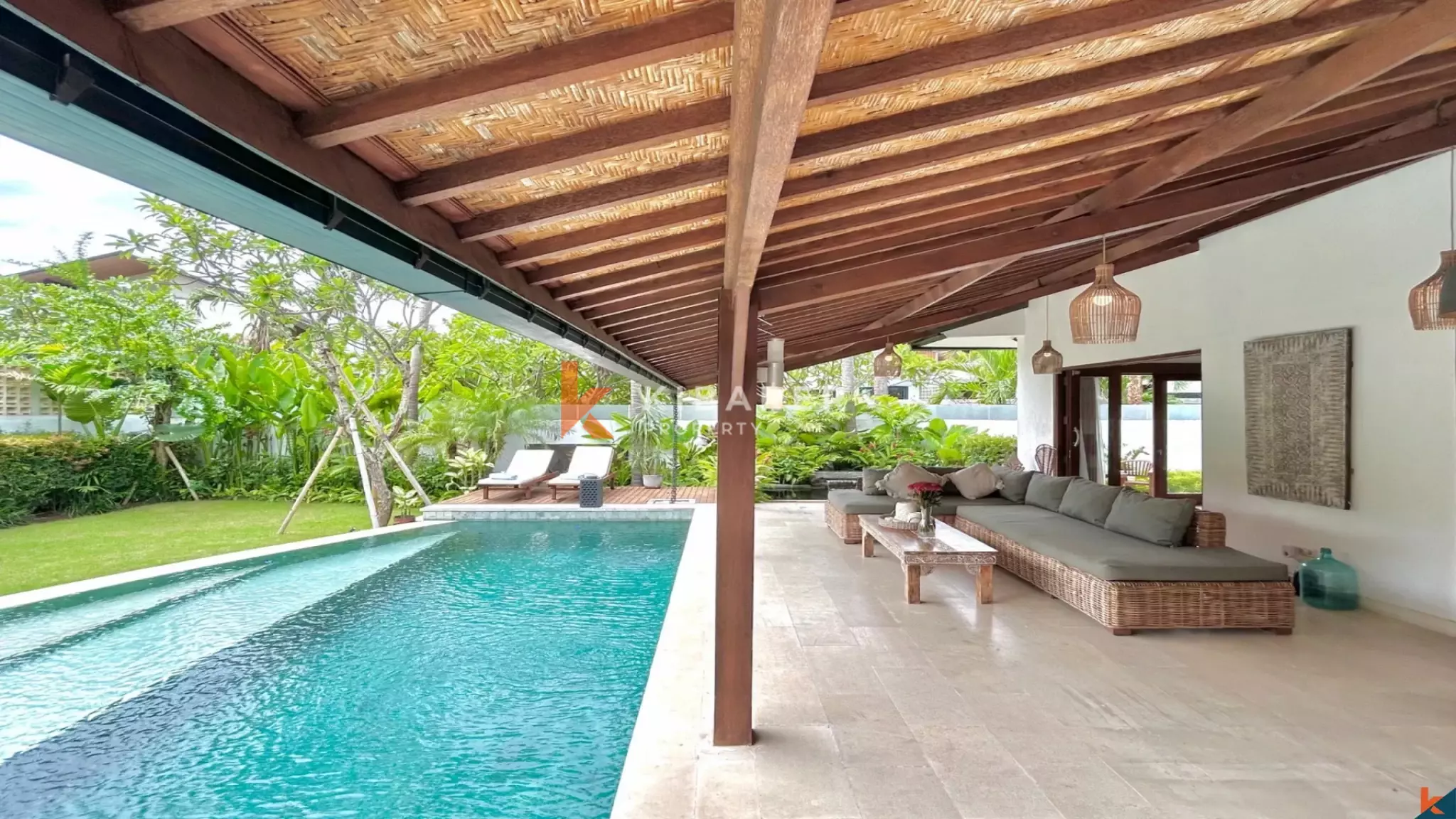 Charming Three-Bedroom Private Villa in Berawa — image 4