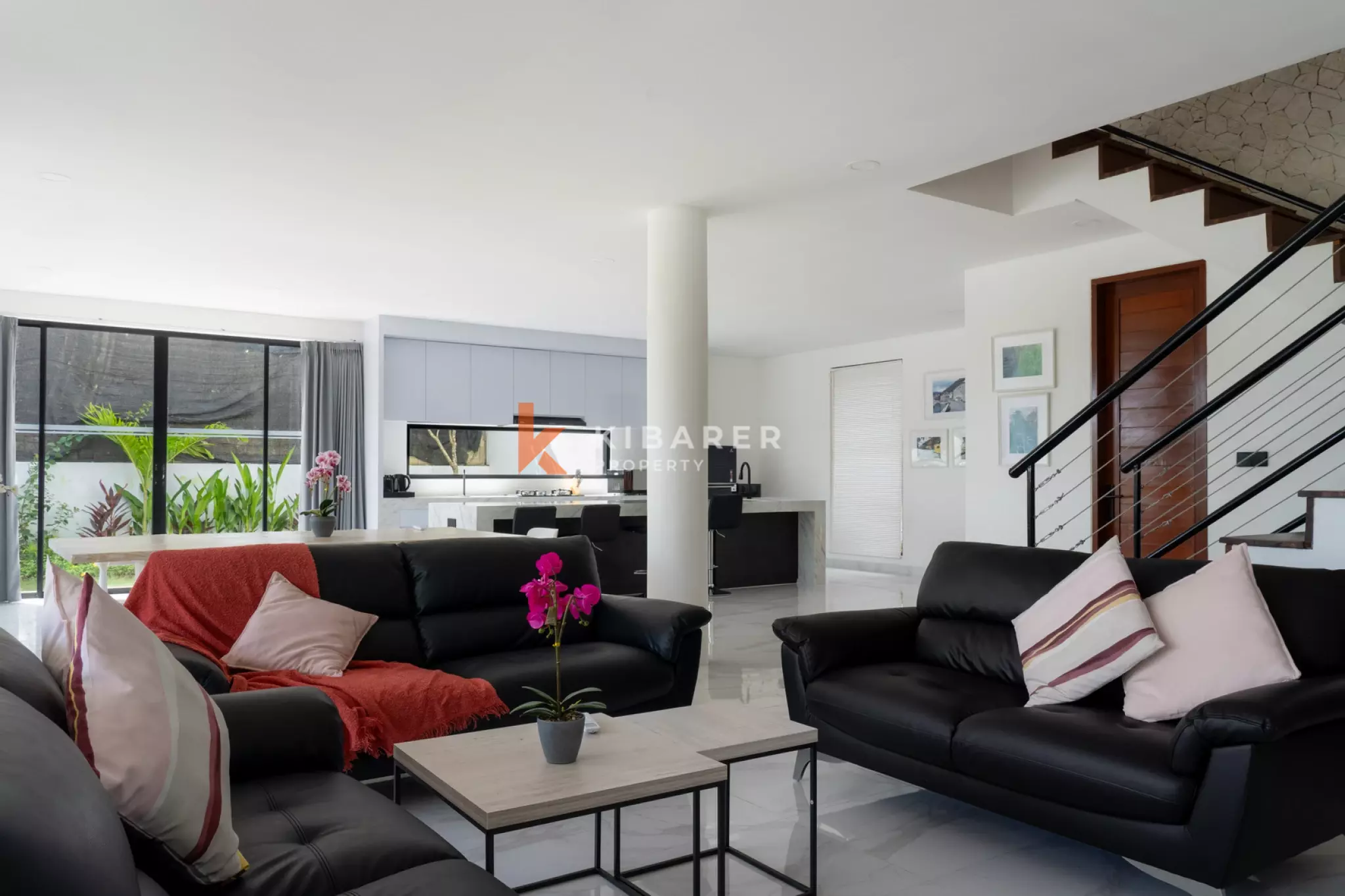 Three Bedroom Enclosed Living Villa in Umalas — image 9
