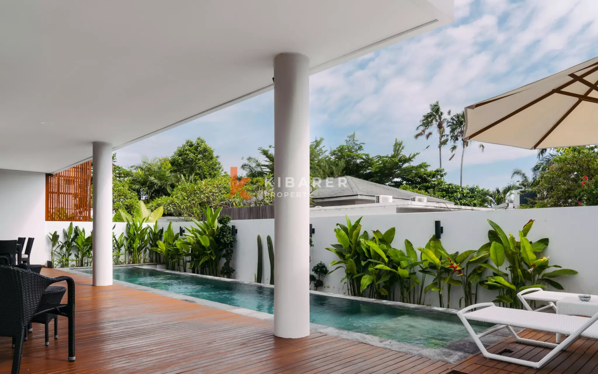 Three Bedroom Enclosed Living Villa in Umalas — image 1