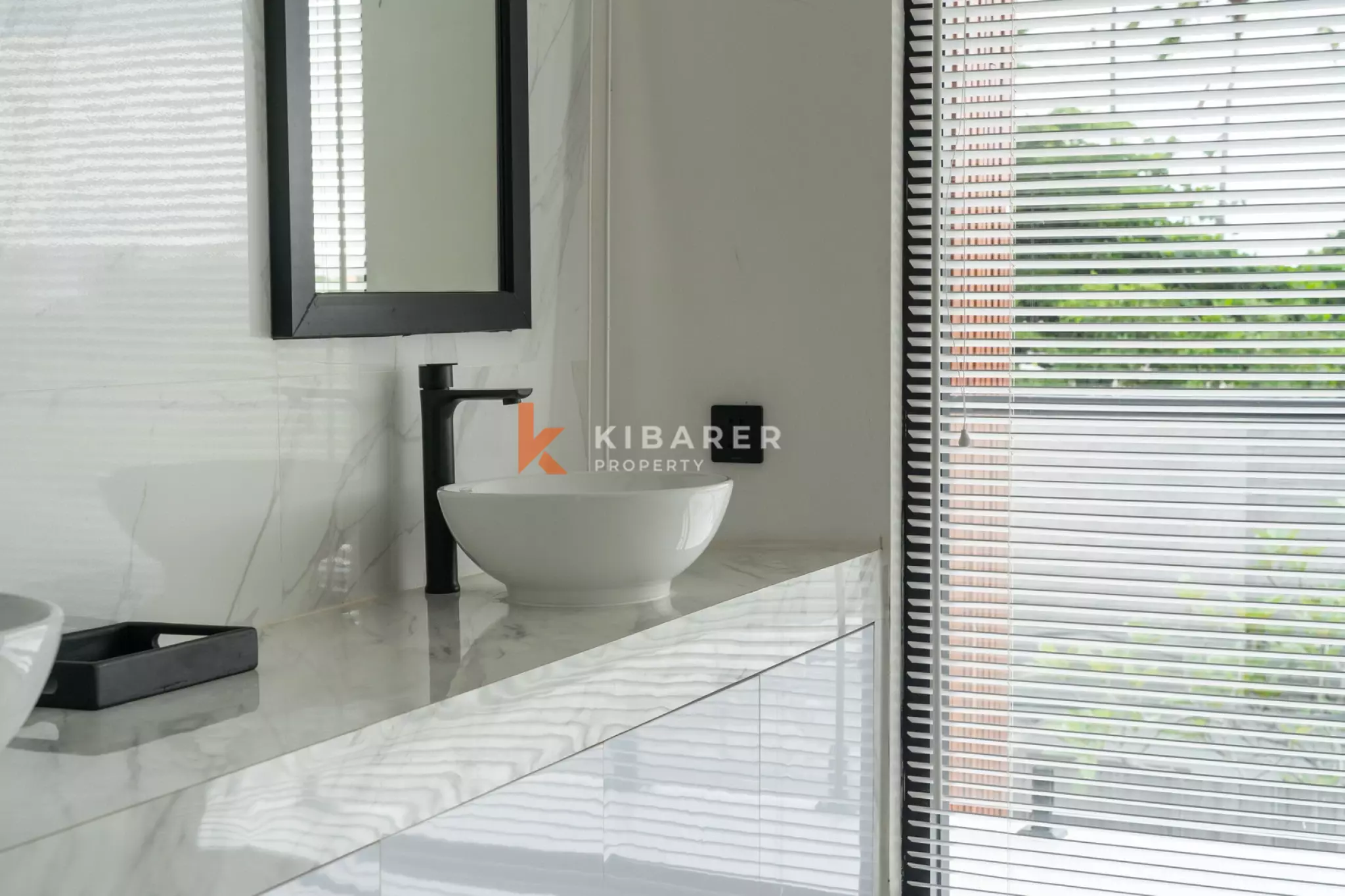 Three Bedroom Enclosed Living Villa in Umalas — image 18