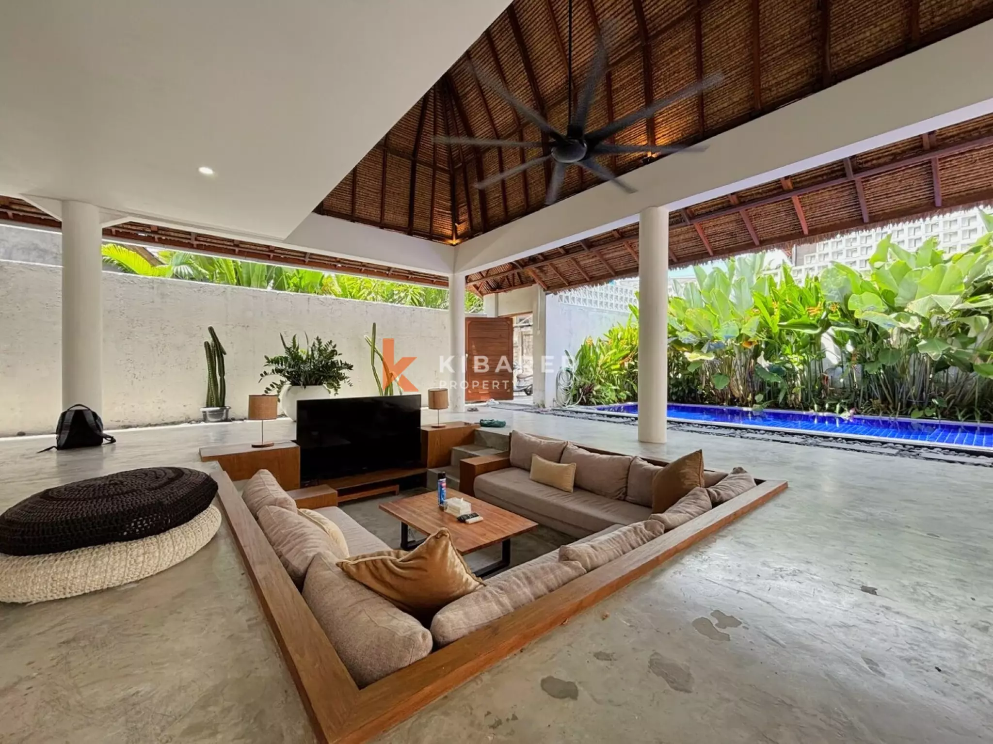 Charming Two-Bedroom Industrial Villa Located in Canggu — image 2