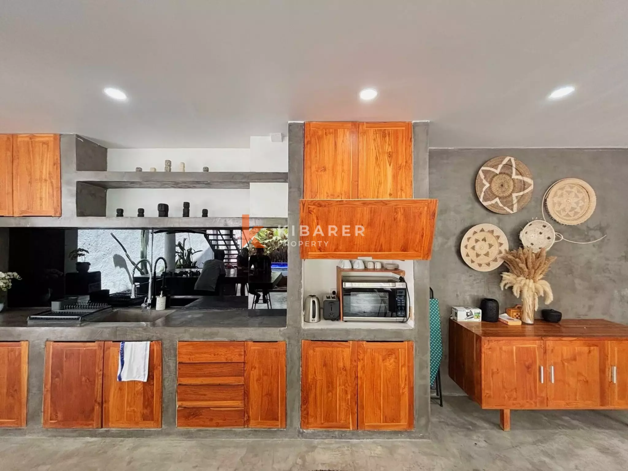 Charming Two-Bedroom Industrial Villa Located in Canggu — image 4