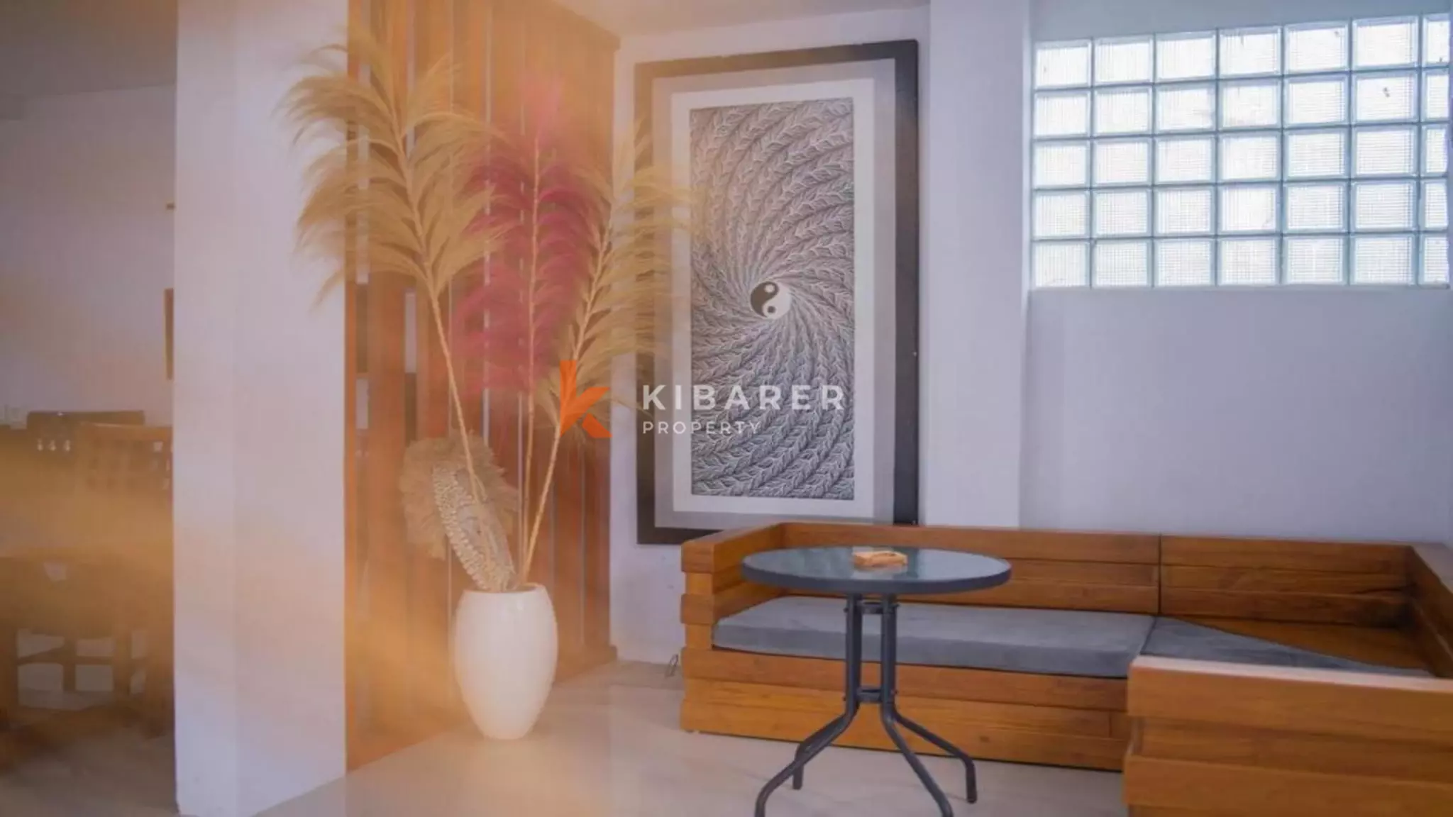 Wonderful Three-Bedroom Semi-Open Living Room Villa Situated in Jimbaran — image 10