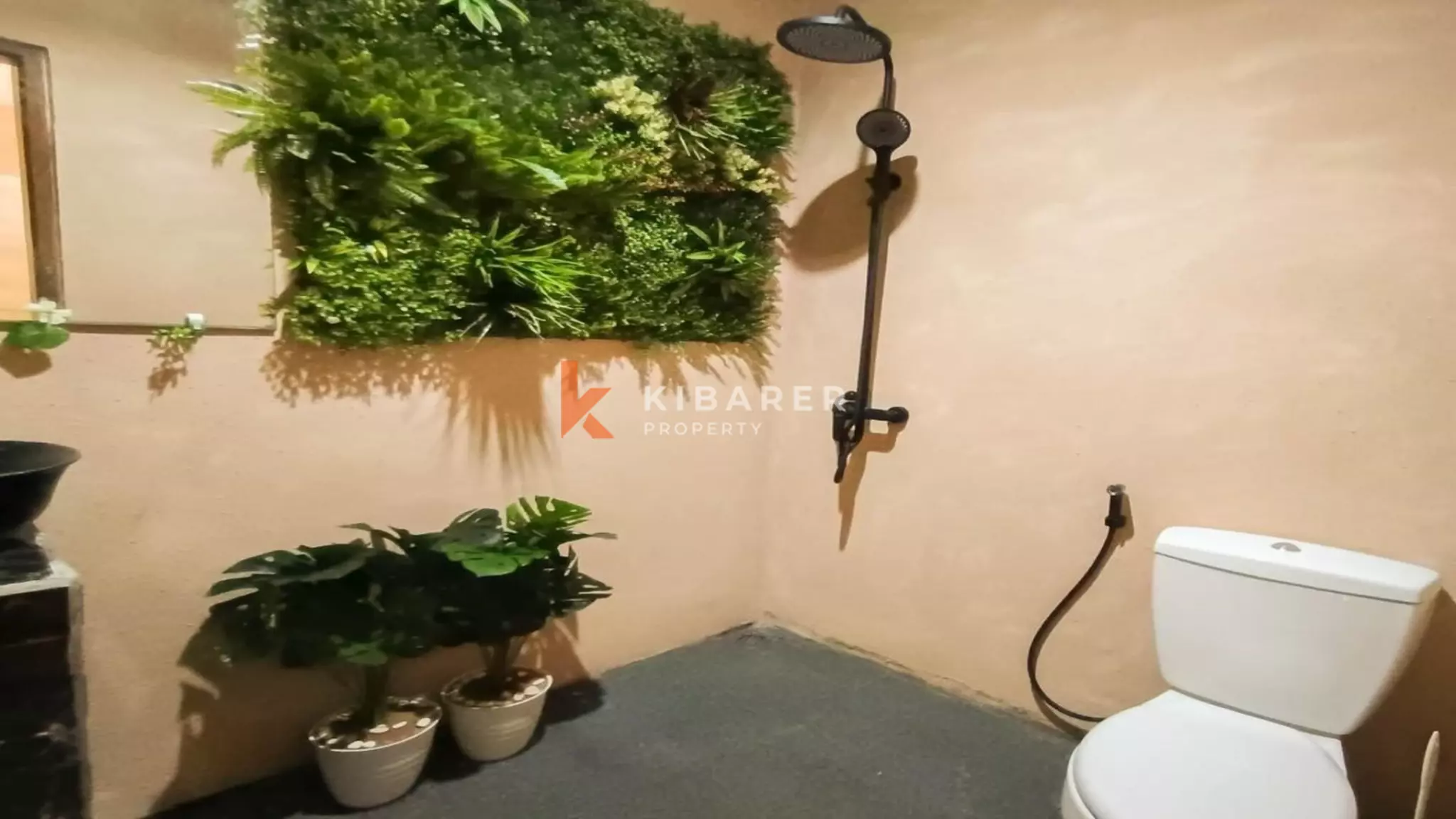 Wonderful Three-Bedroom Semi-Open Living Room Villa Situated in Jimbaran — image 15
