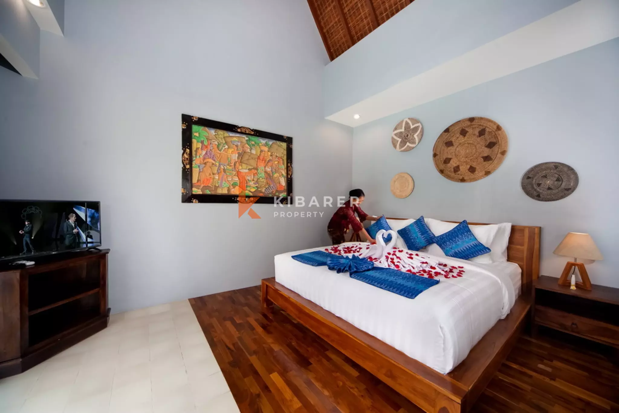 Fully Furnished Three-Bedroom Villa and Tranquil Oasis in Kerobokan Area — image 6