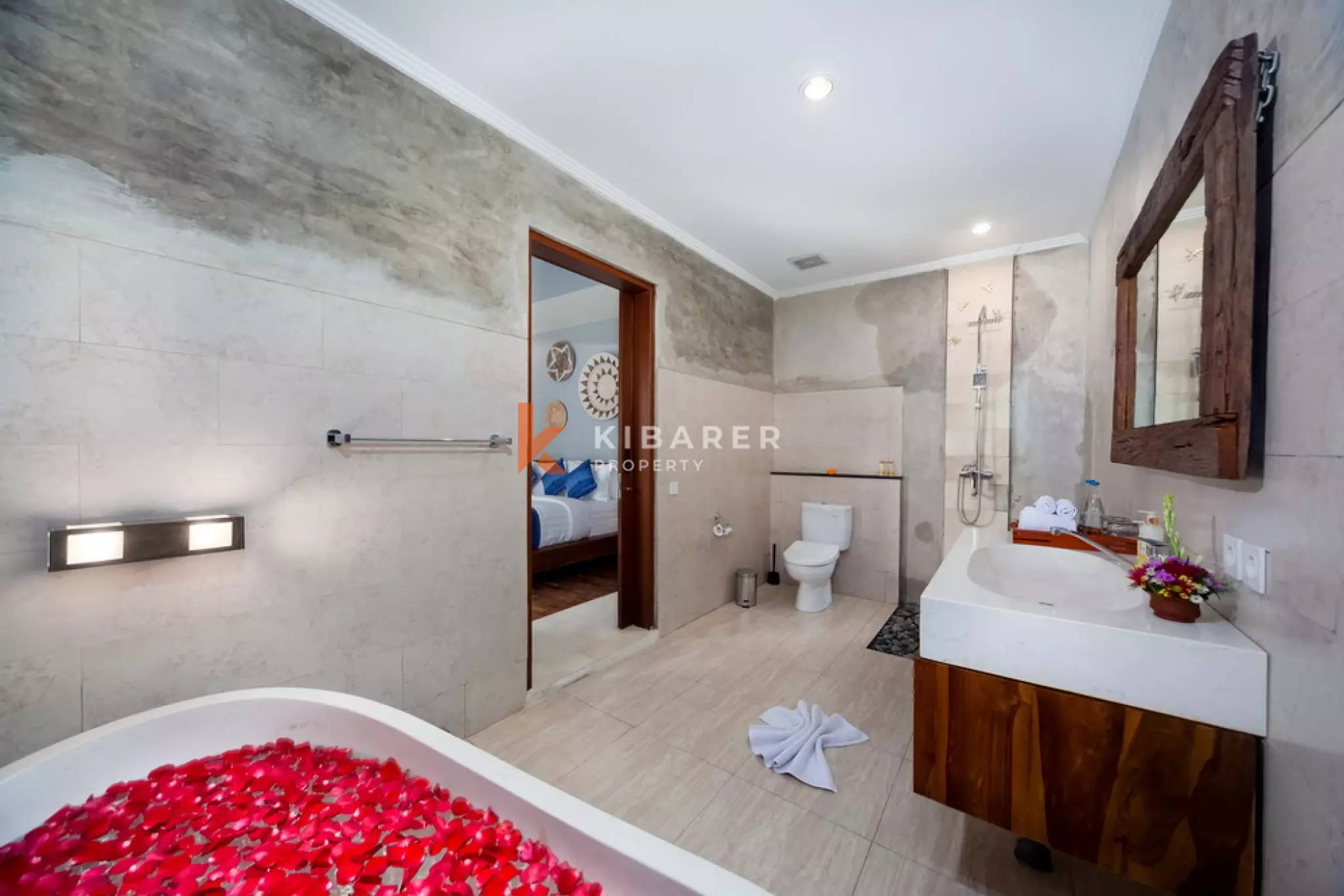 Fully Furnished Three-Bedroom Villa and Tranquil Oasis in Kerobokan Area — image 8