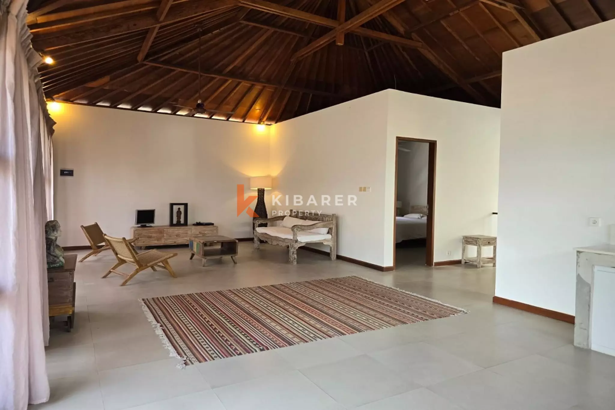 Beautiful Four-Bedroom Gated Villa in Canggu — image 10