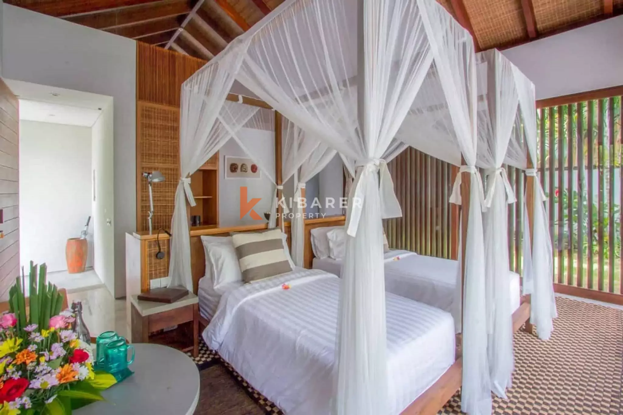 Spacious Seven-Bedroom Villa Residence in Cemagi — image 9