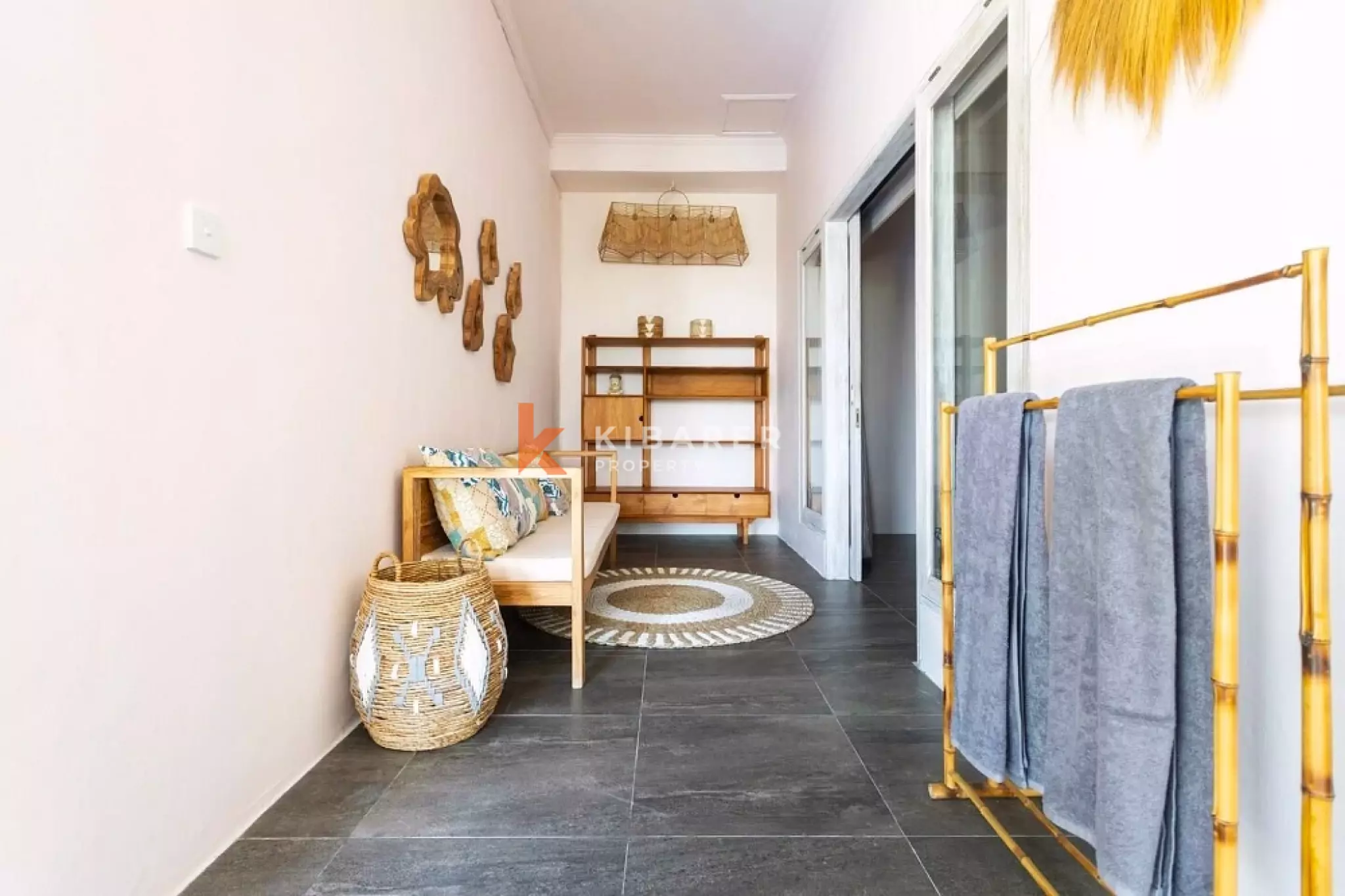Simply Three-Bedrooms Open Living Villa in Pererenan Area — image 16