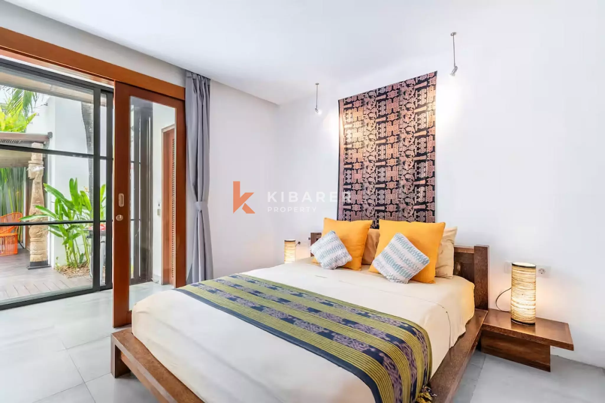 Designed as a Three-Bedroom Tropical Enclosed Villa in Kerobokan — image 13